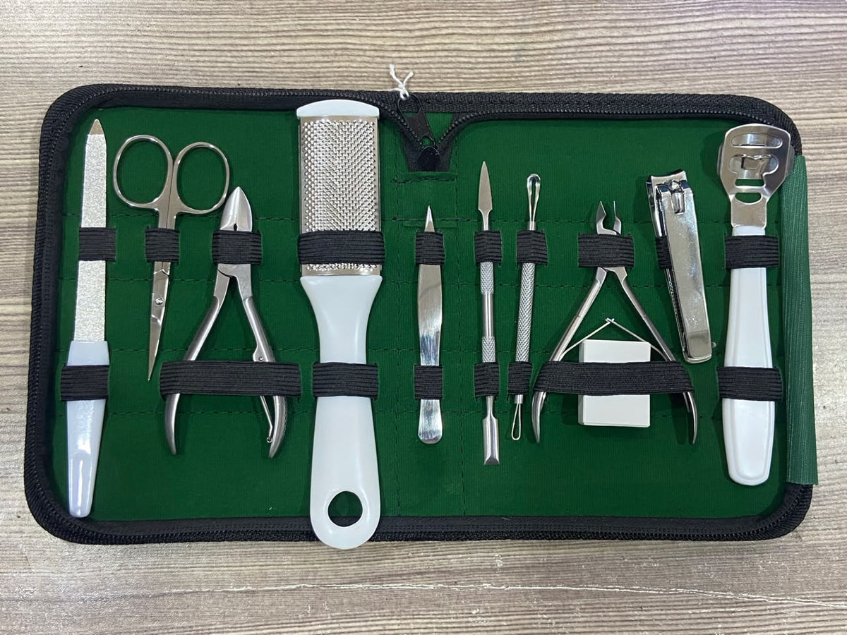 Premium 10-Piece Professional Manicure & Pedicure Grooming Kit – Stainless Steel Nail Clippers, Tweezers, and Care Set with Travel Case