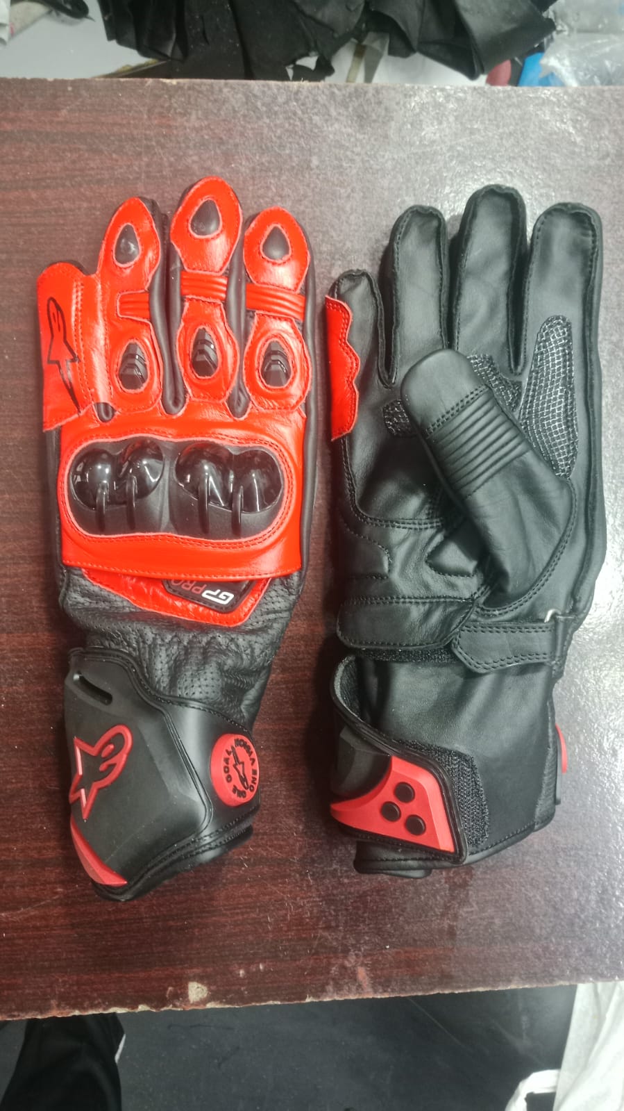 Premium Leather Motorbike Gloves - Red & Black Protective Riding Gear