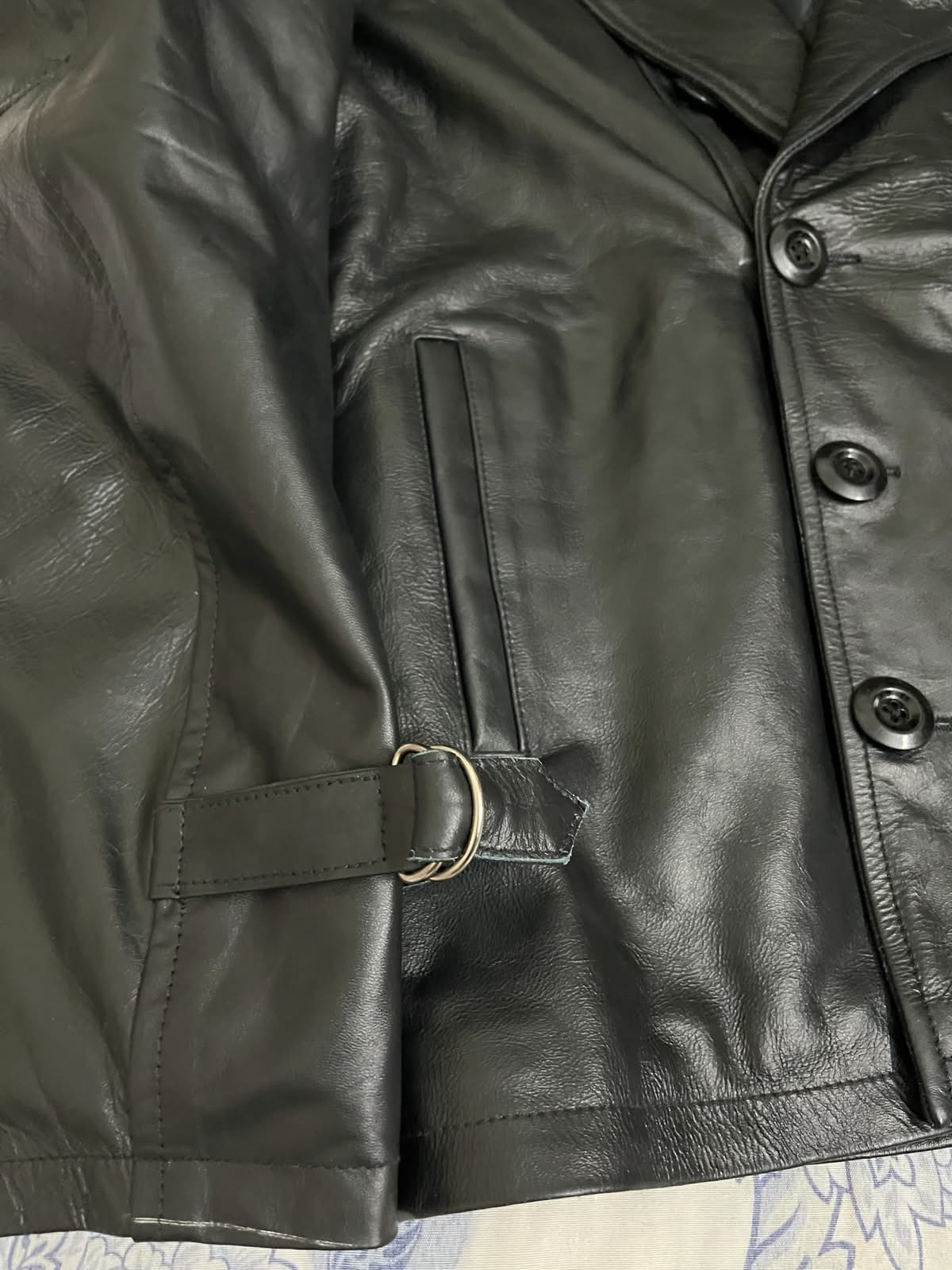 Men's Classic Black Leather Jacket with Removable Fur Collar - Winter Bomber Style