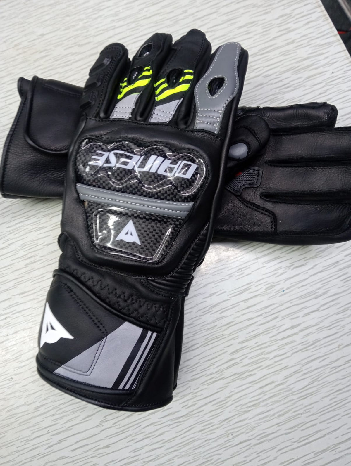 Alpinestars Leather Motorbike Gloves - Hard Knuckle Protective Riding Gear