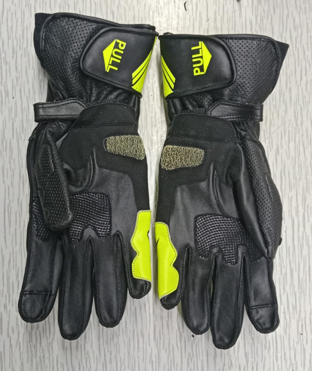 Alpinestars Leather Motorbike Gloves - Black & Neon Yellow Protective Riding Gear