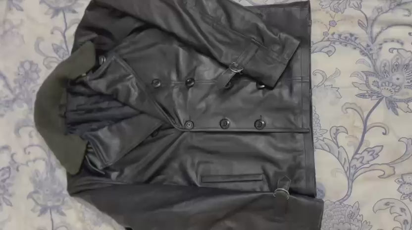Men's Classic Black Leather Jacket with Removable Fur Collar - Winter Bomber Style